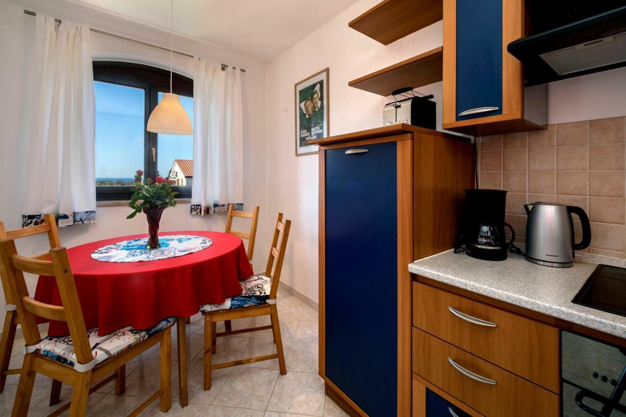 Apartment Kika Porec Exterior photo